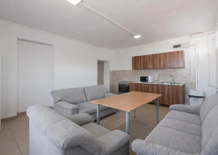 Obudai Diakszallo Hostel *