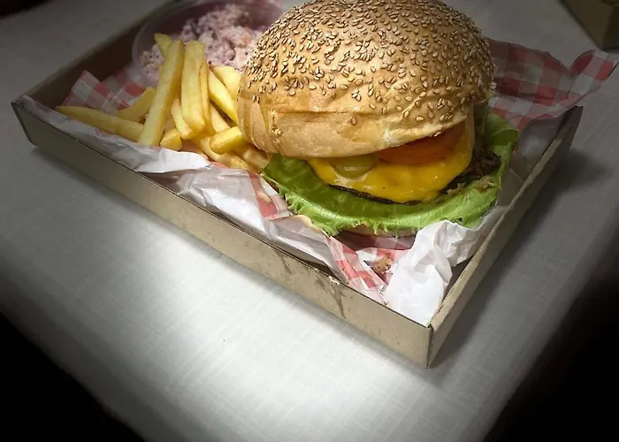 Hostel Obudai Diakszallo